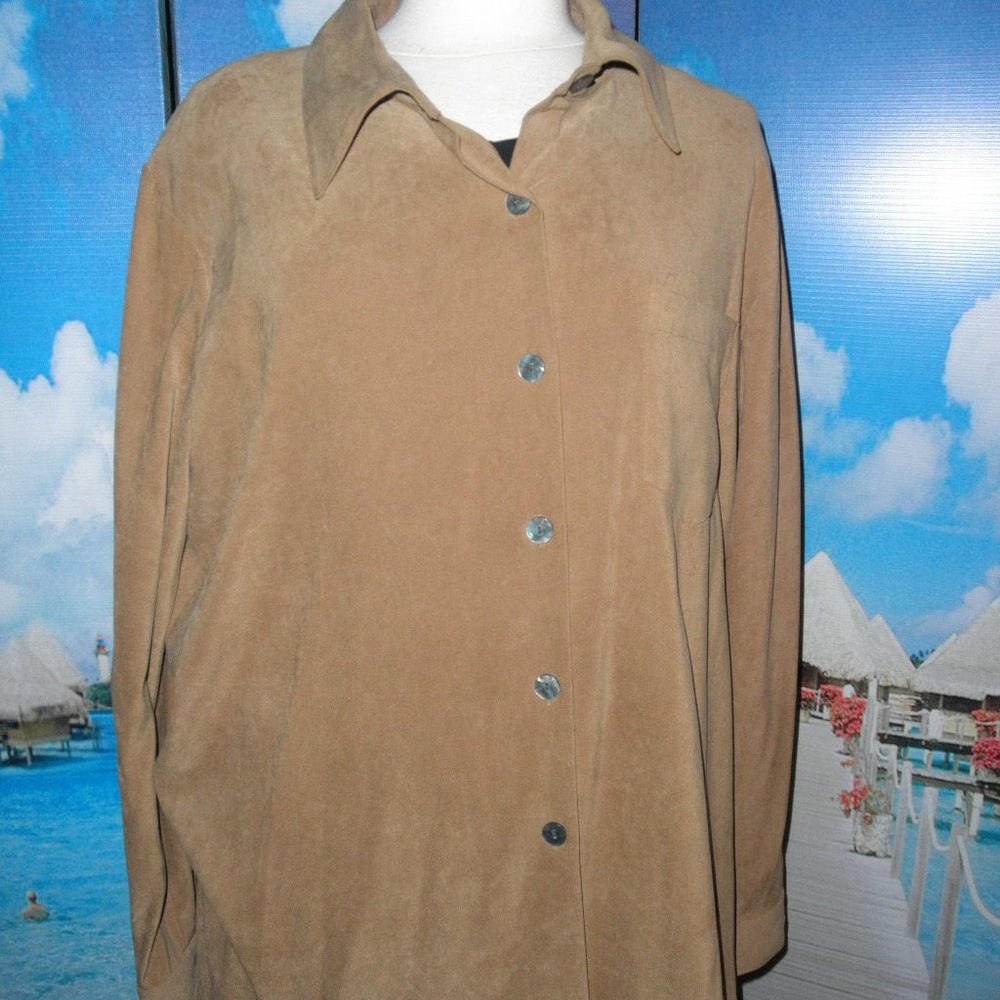 NEW by K.C. STUDIO, LONG SLEEVE BUTTON FRONT SHIRT SIZE 18, COLOR HONEY